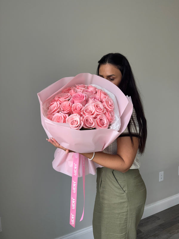BOUQUET “PINK PROMISE” — PREMIUM ROSES