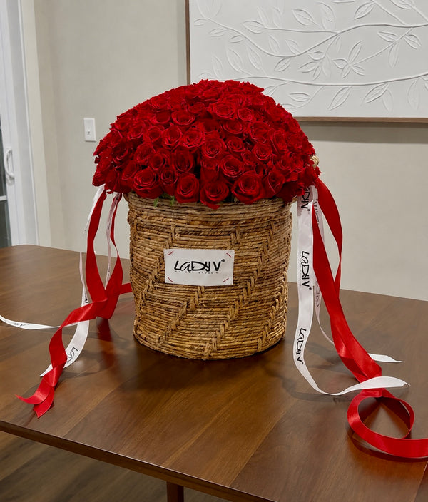 FLOWER BASKET “CRIMSON LOVE” — PREMIUM RED ROSES